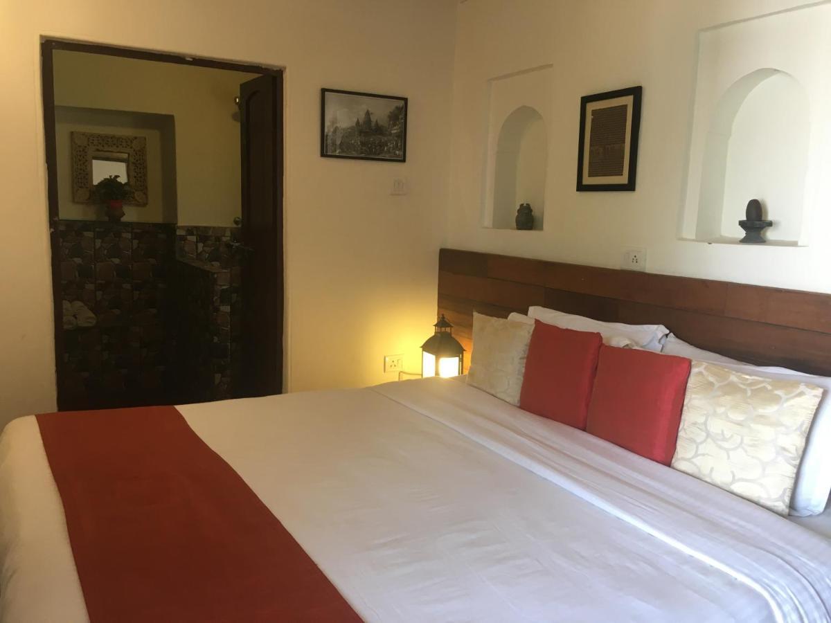 Panchkote Raj Ganges Bed & Breakfast Varanasi Exterior photo